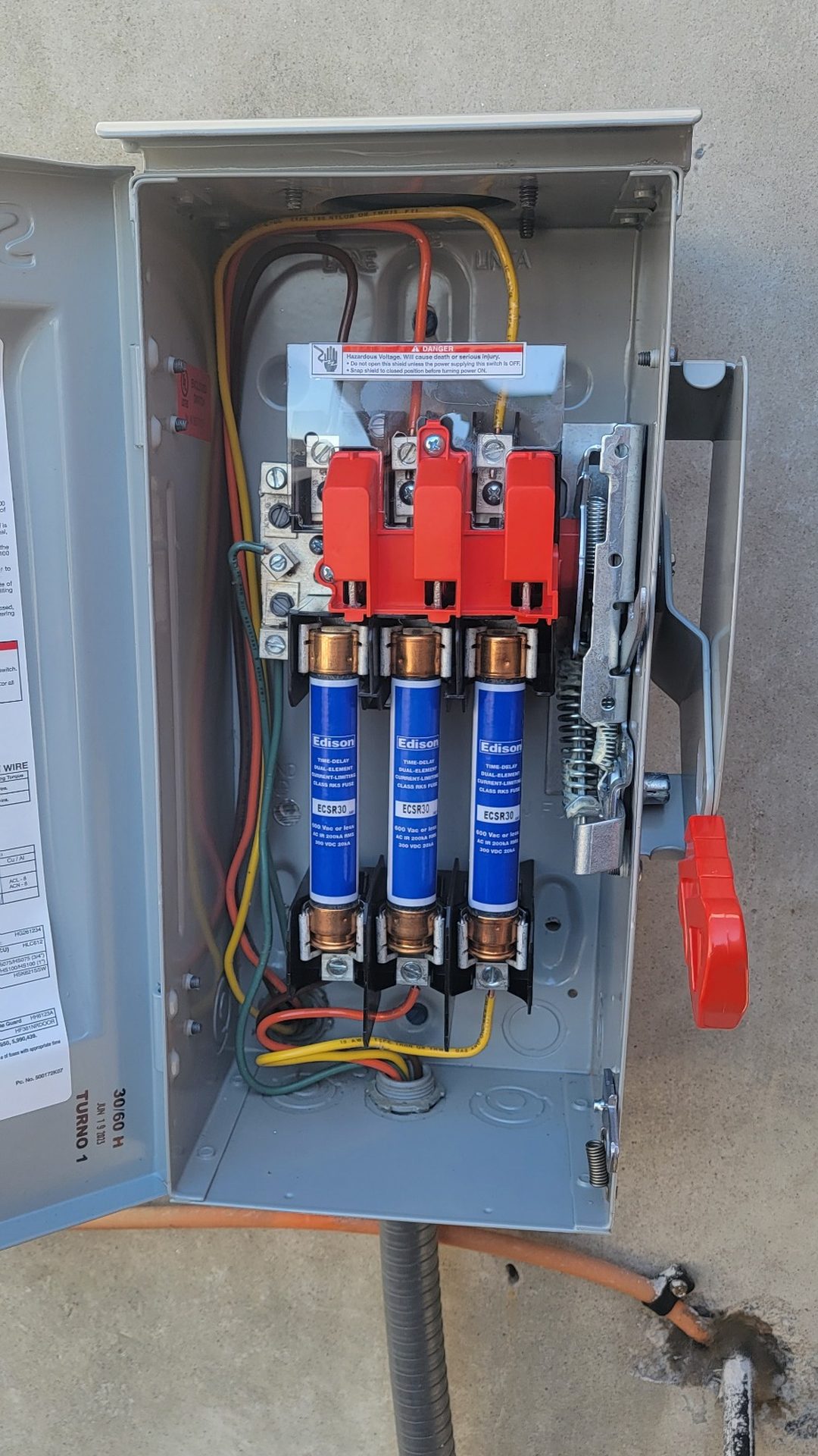 Installed exterior electrical disconnect equipment